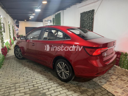 MG 5 2025 Dark Red Automatic Used for Sale in Cairo - 3