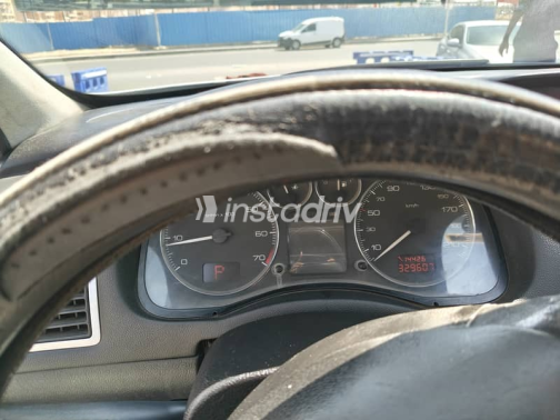 Peugeot 307 2007 Gold Automatic Used for Sale in Giza - 8