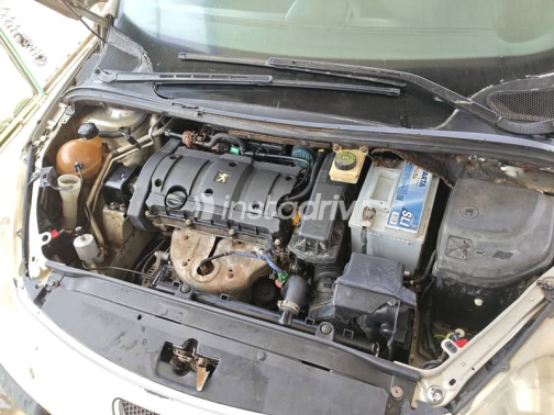 Peugeot 307 2007 Gold Automatic Used for Sale in Giza - 10