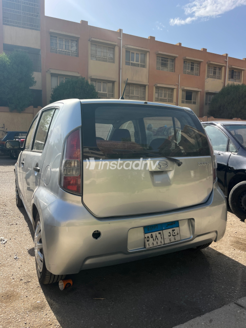 Daihatsu SIRION 2008 Silver Automatic Used for Sale in Giza - 4