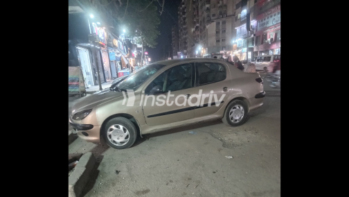 Peugeot 206 2009 Gold Manual Used for Sale in Ain Shams - 2