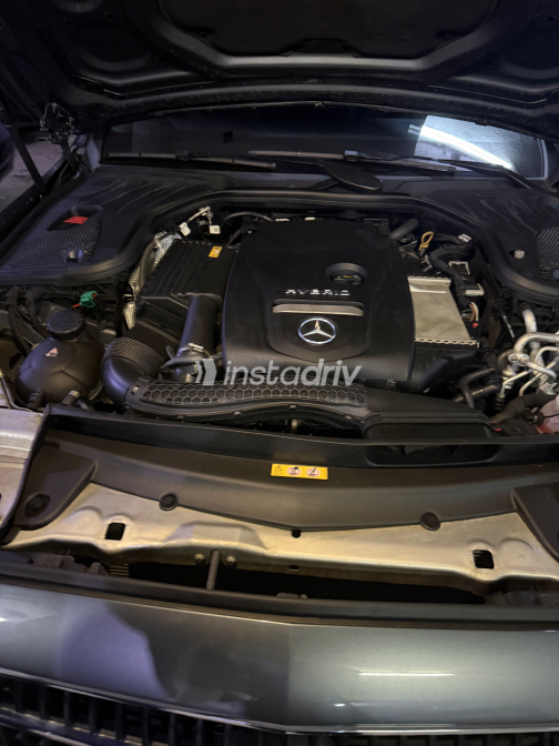 Mercedes E 300 2022 Gray Automatic Used for Sale in Maadi - 7