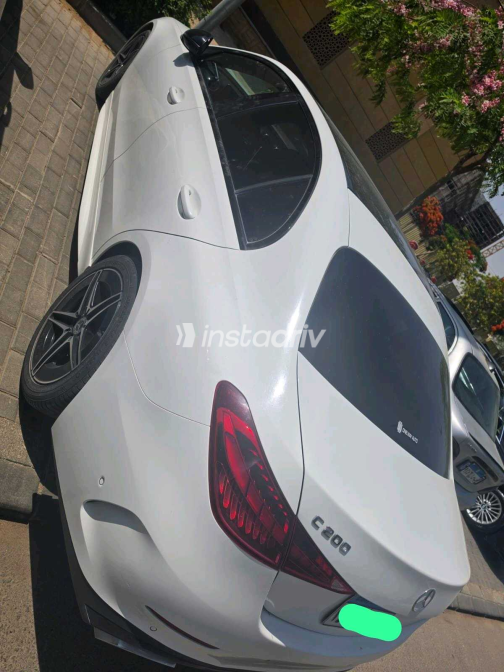 Mercedes C 200 2022 White Automatic Used for Sale in Giza - 2