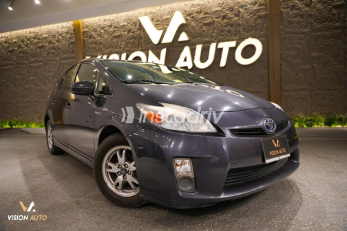 Toyota Prius 2010 Gray Automatic Used for Sale in 6 October - 6
