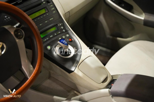 Toyota Prius 2010 Gray Automatic Used for Sale in 6 October - 8