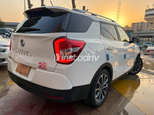 Ssang Yong Tivoli XLV 2019 White Automatic Used for Sale in Nasr city - 3