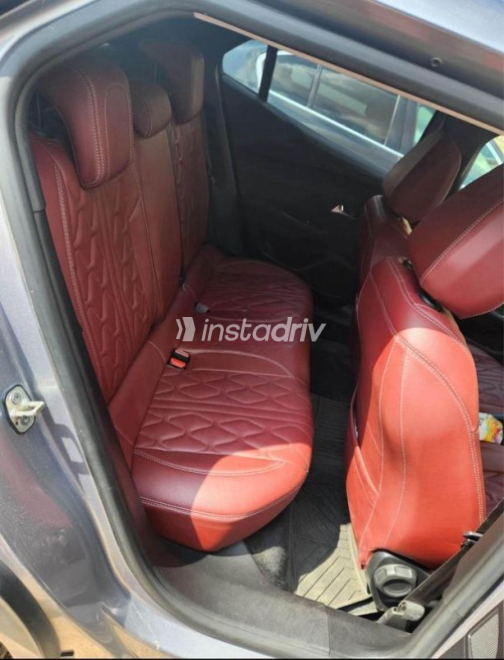 Peugeot 2008 2021 White Automatic Used for Sale in Greater Cairo ( Cairo + Giza) - 6