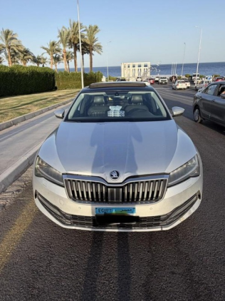 Skoda Superb 2021 White Automatic Used for Sale in Greater Cairo ( Cairo + Giza)