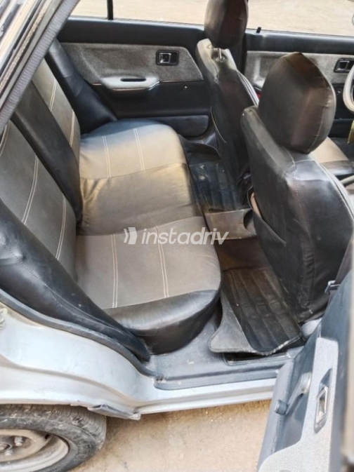 Mazda 323 1990 Silver Automatic Used for Sale in Greater Cairo ( Cairo + Giza) - 6