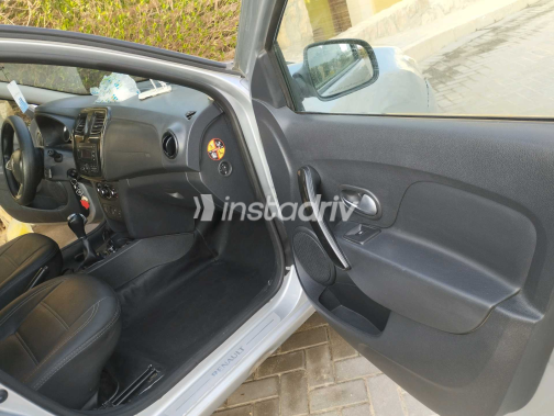 Renault Logan 2020 Silver Automatic Used for Sale in Nasr city - 2