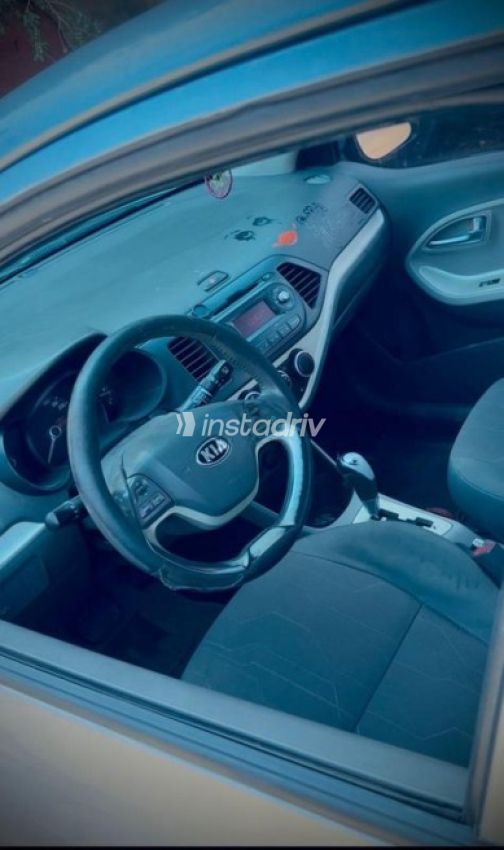 Kia Picanto 2014 Silver Automatic Used for Sale in Sohag - 4