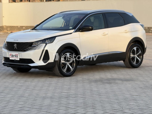 Peugeot 3008 2021 White Automatic Used for Sale in Nasr city - 2