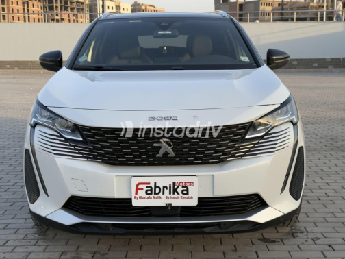 Peugeot 3008 2021 White Automatic Used for Sale in Nasr city - 5