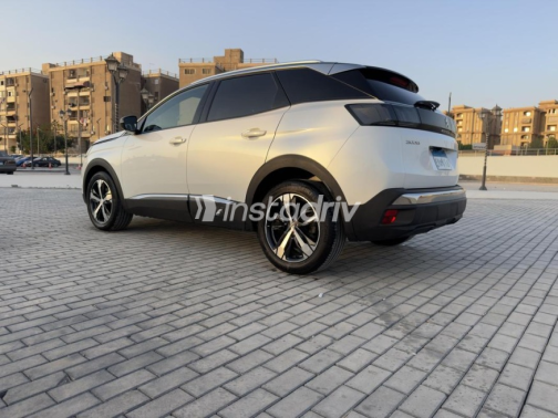 Peugeot 3008 2021 White Automatic Used for Sale in Nasr city - 7