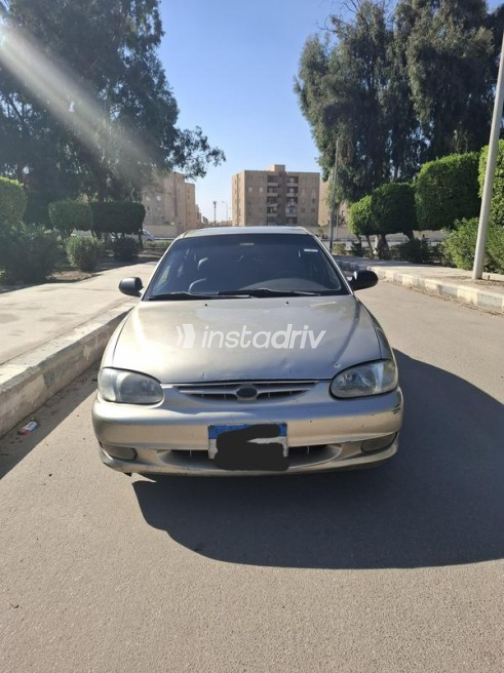 كيا سيفيا 2000 ذهبي أوتوماتيك مستعملة للبيع في حلوان - 1