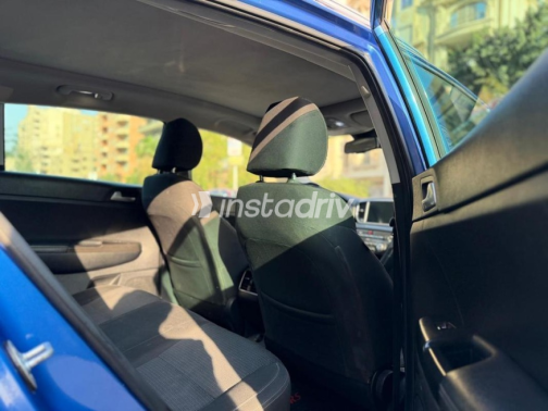 Kia Sportage 2021 Dark Blue Automatic Used for Sale in Nasr city - 6