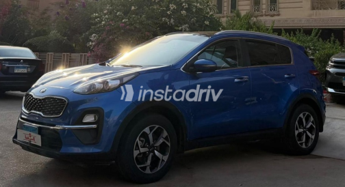 Kia Sportage 2021 Dark Blue Automatic Used for Sale in Nasr city - 9
