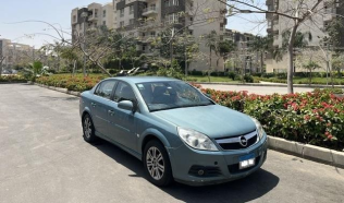 Opel Vectra 2007 White Manual Used for Sale in Madinaty