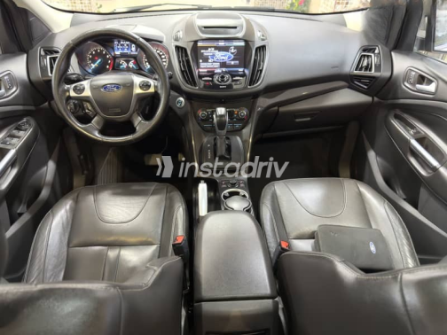 Ford Kuga 2016 White Automatic Used for Sale in Cairo - 10