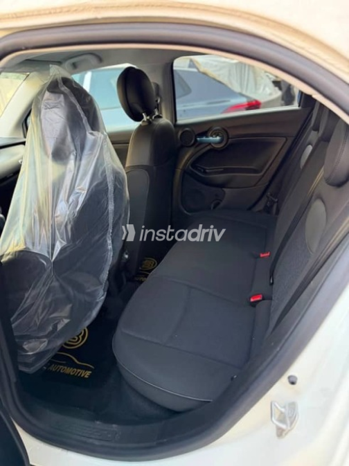 فيات 500 X 2026 أبيض أوتوماتيك جديدة للبيع في مدينة نصر - 4