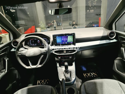 Seat Arona 2025 White Automatic Used for Sale in Damietta - 10