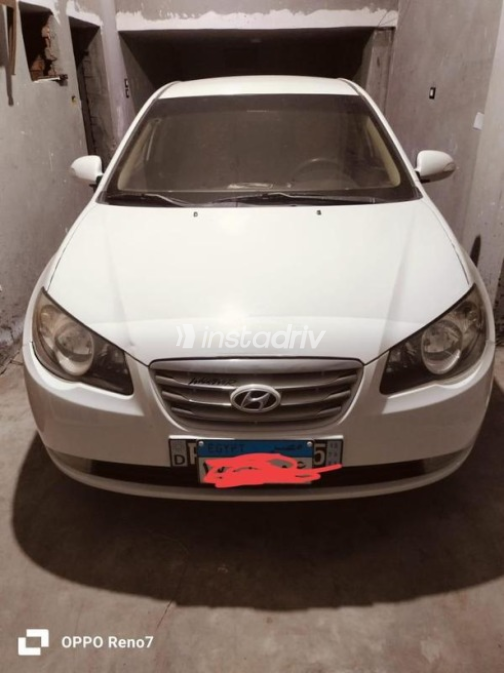 Hyundai Avante 2010 White Automatic Used for Sale in El Mahalla - 1