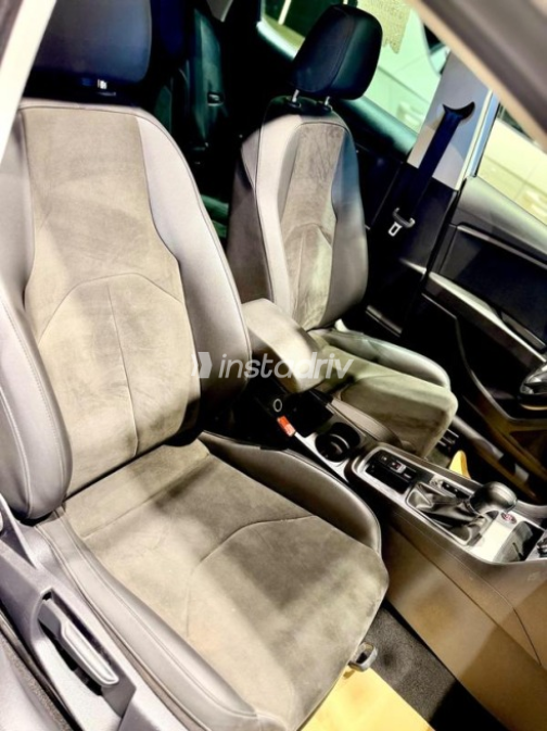 Seat Leon 2020 White Automatic Used for Sale in Damietta - 10