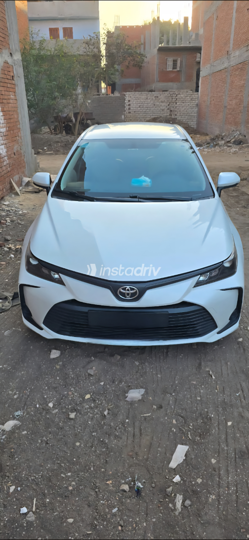 Toyota Corolla 2020 White Manual Used for Sale in Tanta - 8