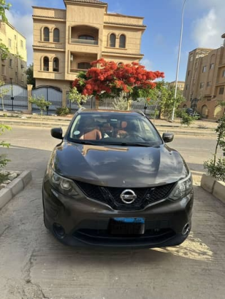 نيسان قشقاي 2016 بني أوتوماتيك مستعملة للبيع في الجيزة