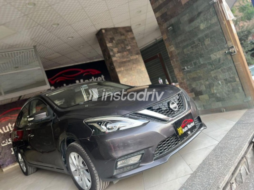 Nissan Sentra 2022 Beige Automatic Used for Sale in 6 October - 7