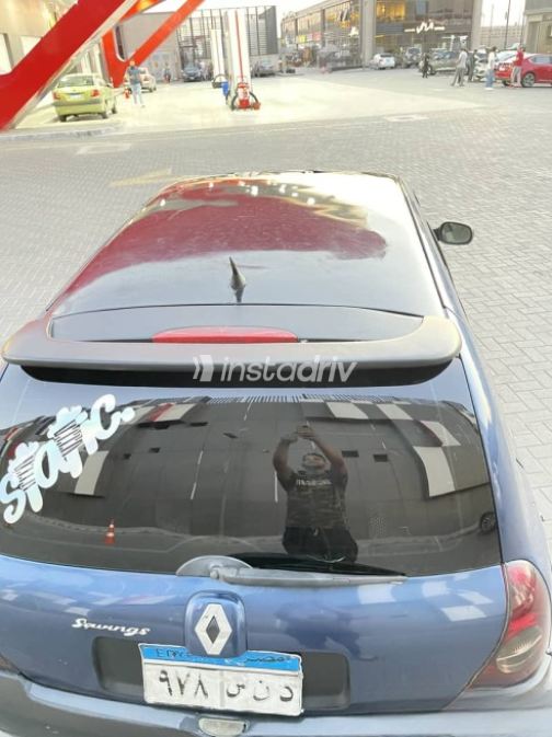 Renault Clio 2002 Dark Blue Manual Used for Sale in Greater Cairo ( Cairo + Giza) - 5