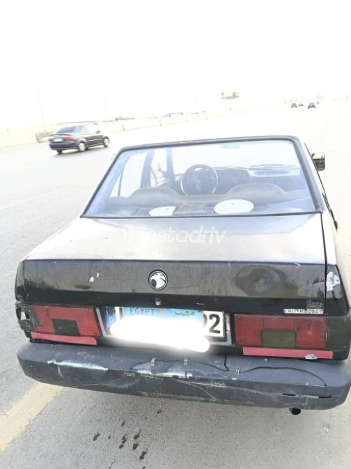 فيات شاهين 2006 أسود يدوي مستعملة للبيع في الجيزة - 1