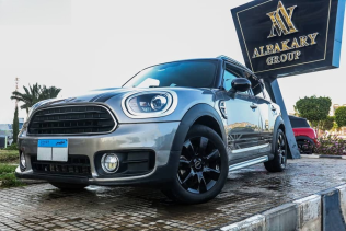 Mini Country man 2019 Gray Automatic Used for Sale in Madinaty