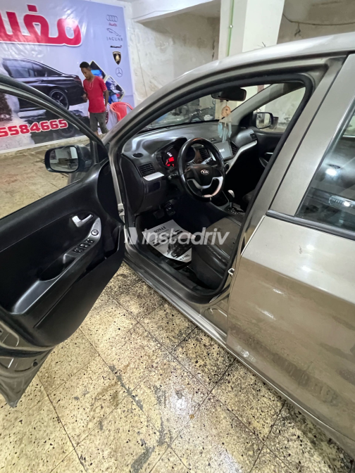 Kia Picanto 2015 Gray Automatic Used for Sale in Giza - 1