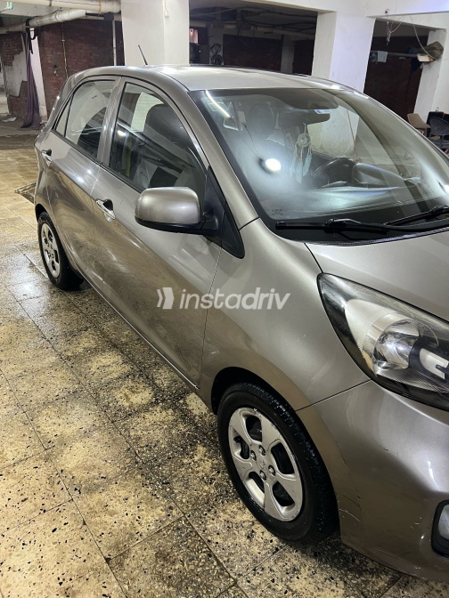 Kia Picanto 2015 Gray Automatic Used for Sale in Giza - 5