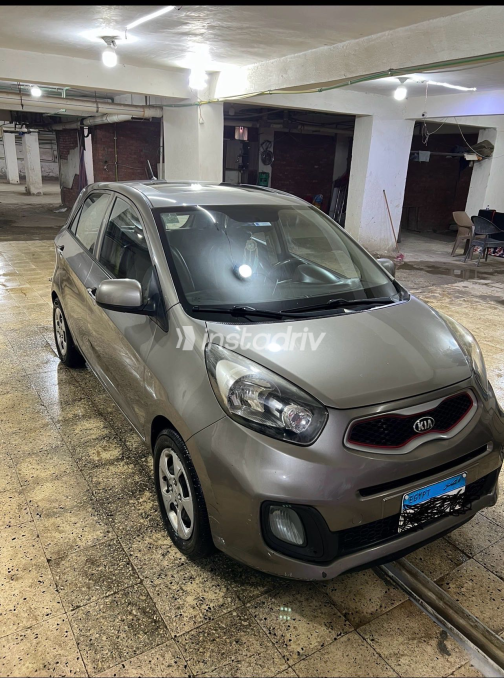 Kia Picanto 2015 Gray Automatic Used for Sale in Giza - 6