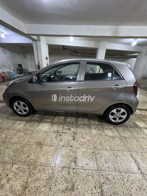 Kia Picanto 2015 Gray Automatic Used for Sale in Giza - 9
