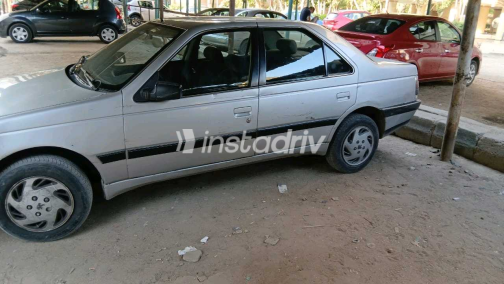بيجو 405 2002 فضي يدوي مستعملة للبيع في مدينة نصر - 4