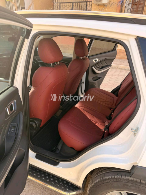 Chery Tiggo 7 2023 White Automatic Used for Sale in Giza - 4