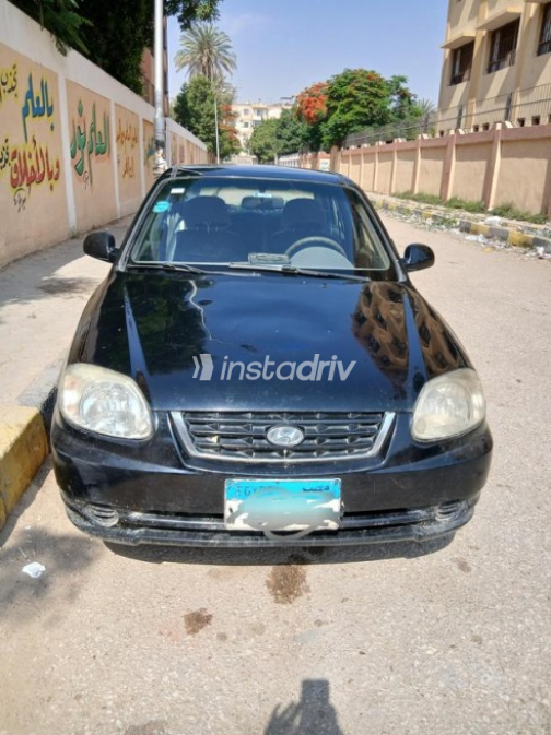 هيونداي فيرنا 2010 أسود أوتوماتيك مستعملة للبيع في الجيزة - 2