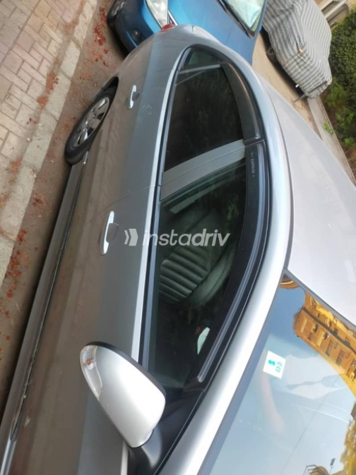 Hyundai Elantra 2022 Silver Automatic Used for Sale in Mohandessin - 8