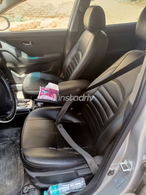 Hyundai Elantra 2022 Silver Automatic Used for Sale in Mohandessin - 10