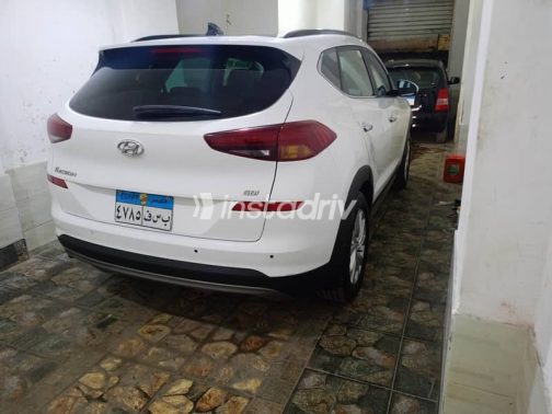 Hyundai Tucson 2019 White Automatic Used for Sale in Alexandria - 3