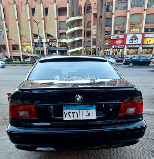 بي ام دبليو 523 2001 أسود أوتوماتيك مستعملة للبيع في مصر الجديدة - 4