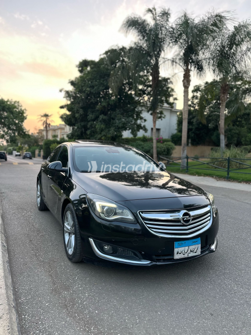 Opel Insignia 2015 Black Automatic Used for Sale in Nasr city - 2