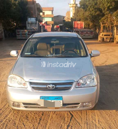 Daewoo Lacetti 2005 Silver Automatic Used for Sale in Kafr El Zayat - 5