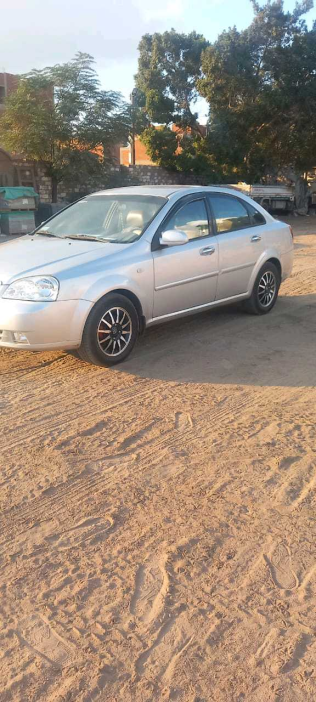 Daewoo Lacetti 2005 Silver Automatic Used for Sale in Kafr El Zayat