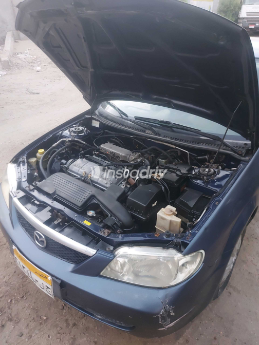 مازدا 323 2002 أزرق يدوي مستعملة للبيع في بورسعيد - 1