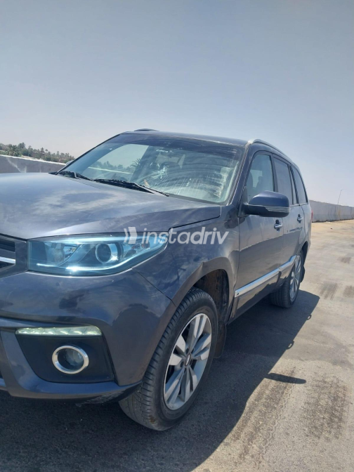 Chery Tiggo 3 2020 Dark Gray Automatic Used for Sale in Asyut - 2