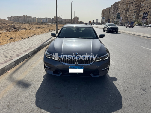 BMW 330 2020 Gray Automatic Used for Sale in Maadi - 4